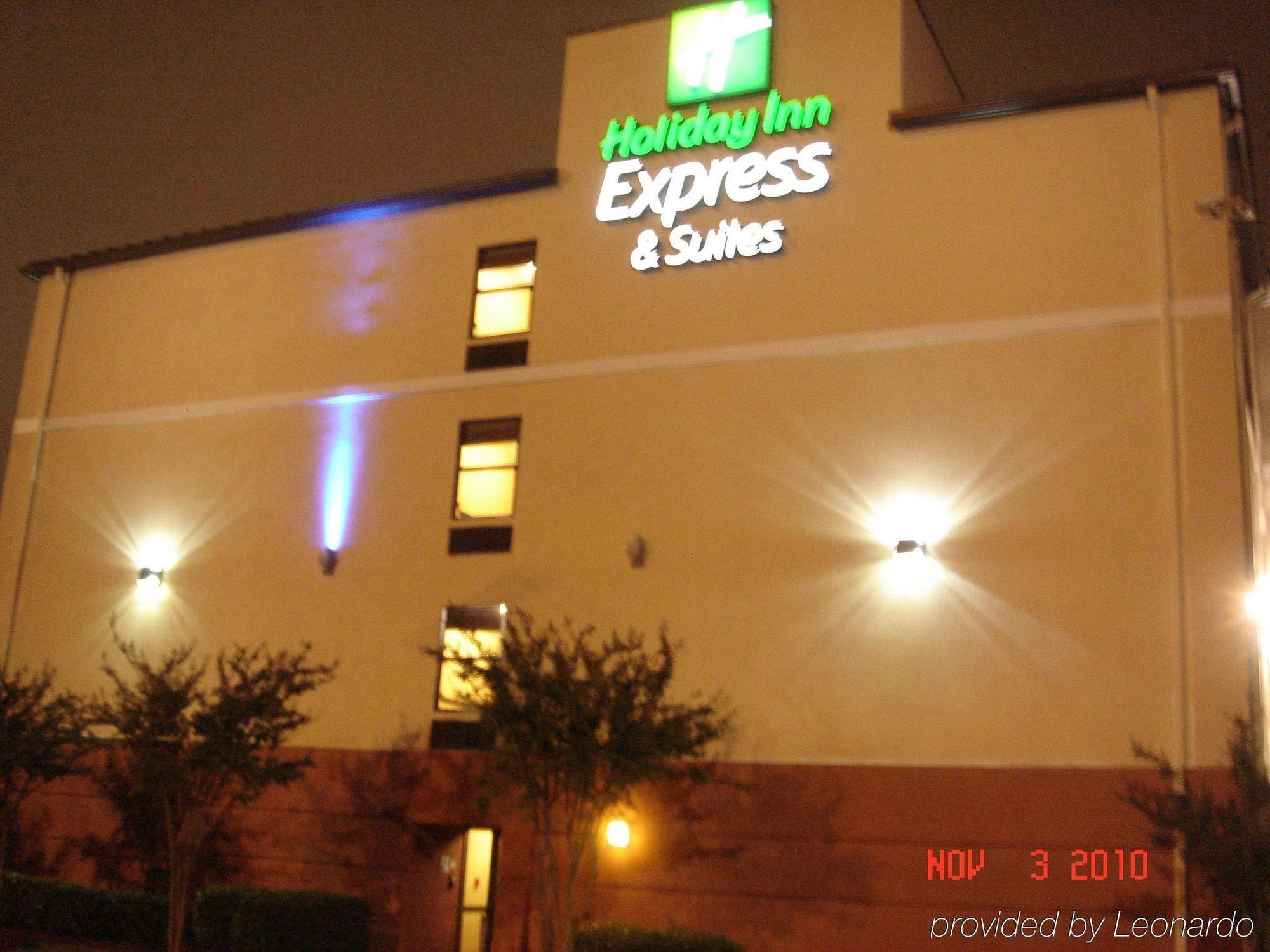 Wingate By Wyndham Jackson Ridgeland Hotel Exterior photo